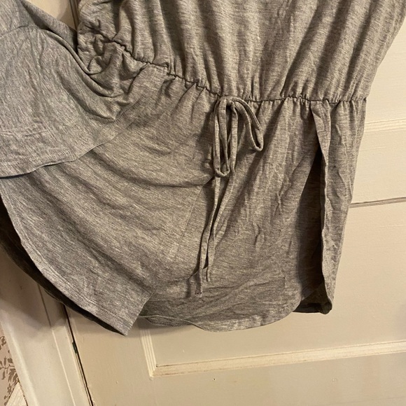 HYFVE Women's White Crop Top And Gray Shorts Romper Outfit Size Large Bundle - Picture 7 of 9